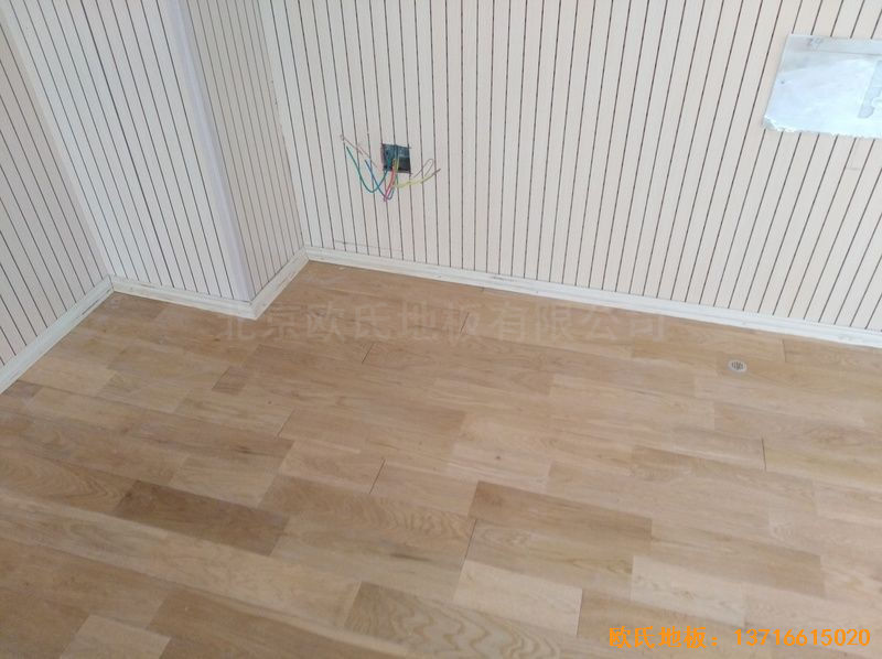 �Ϻ��ζ��^(q��)���С�W�\�ӵذ���b����