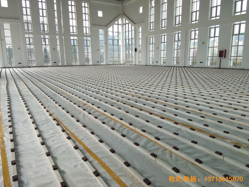 �㽭�؎Xʯ���^����С�W(xu��)�@���^�w���ذ���O(sh��)����1